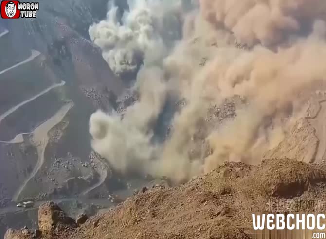 Video :China had a mining collapse